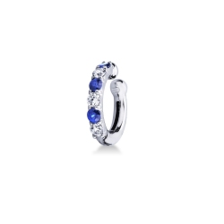 Earcuff en or blanc 18 carats incrustée de diamants et saphirs bleus