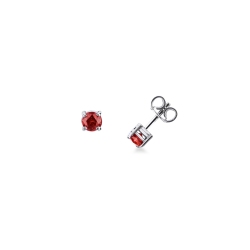 Boucles d'oreilles en or blanc 18 carats rubis