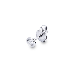 Single bezel diamond stud earring