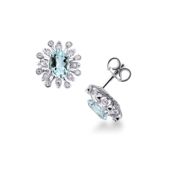 Boucles d'oreilles en or blanc 18k avec aigue-marine et diamants