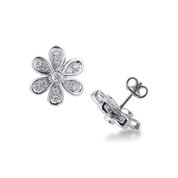 Flower stud earrings in 18k white gold with diamonds