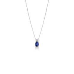 Solitaire blue sapphire and diamonds pendant 