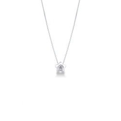 18k white gold necklace with star pendant and diamond