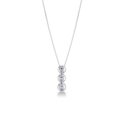 Necklace in 18k white gold with full bezel diamond trilogy pendant