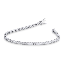 18k white gold tennis bracelet with diamonds about 2,40 mm wide
