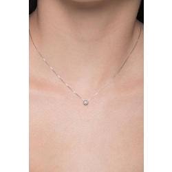 Colgante solitario de oro blanco de 18 quilates y diamante de 0.02 quilates 2