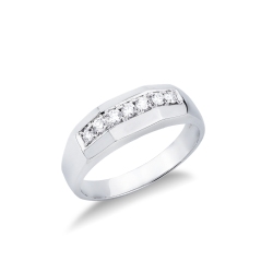 Anneau pour homme en or blanc 18k est serti 7 diamants