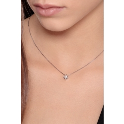 18k white gold solitaire necklace with 0.40 ct diamond 2