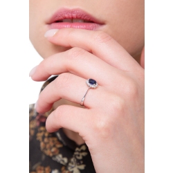 Halo ring with oval cut blue sapphire and diamonds in white gold 18k 2