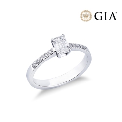 Engagement ring with diamond emerald cut 0.70 ct GIA in 18k white gold