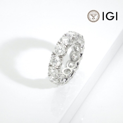 Anello in oro bianco eternity 18k con diamanti certificati IGI F VS