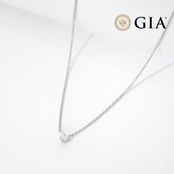 Collier Or Blanc 18k diamant cœur certifié GIA 0.30 ct