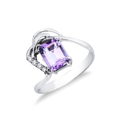 Weißgoldring mit Amethyst und Brillanten  