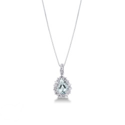 Collana con acquamarina a goccia e diamanti a contorno