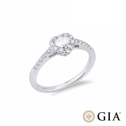 Anillo solitario de oro blanco de 18 quilates con diamante central en forma de corazón GIA 0,30 ct 