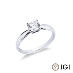 Bague solitaire avec diamant 0.90 carat en or blanc 18Kt