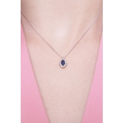 Necklace with sapphire and diamond pendant in 18k white gold 2