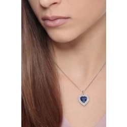 Collier saphir bleu cœur halo diamants design en or blanc 18k 2