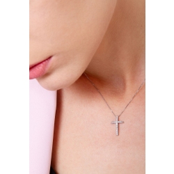 Cross pendant in 18k white gold 2