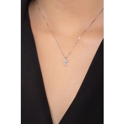 18k white gold necklace with small diamond cross pendant 2