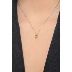 Solitär-Kette aus 18k Weißgold mit Peridot-Anhänger 2
