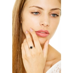 Anillo solitario de oro blanco de 18 quilates con diamante negro 2