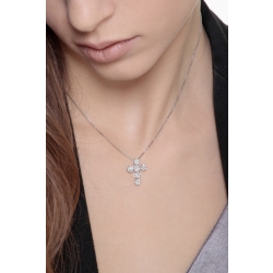 Illusion necklace in18k white gold with cross pendant in diamonds 2