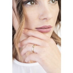 18k white and yellow anniversary ring with diamonds  2