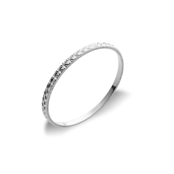 White gold 18k diamond-cut ring