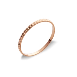 Rose gold 18k diamond cut wedding band 
