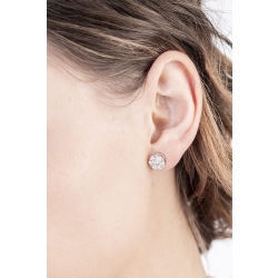 Boucles d’oreilles en or 18k illusion fleur avec diamants 2