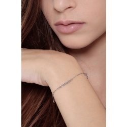 Bracelet femme en or blanc 18k avec motif entrelacé 2